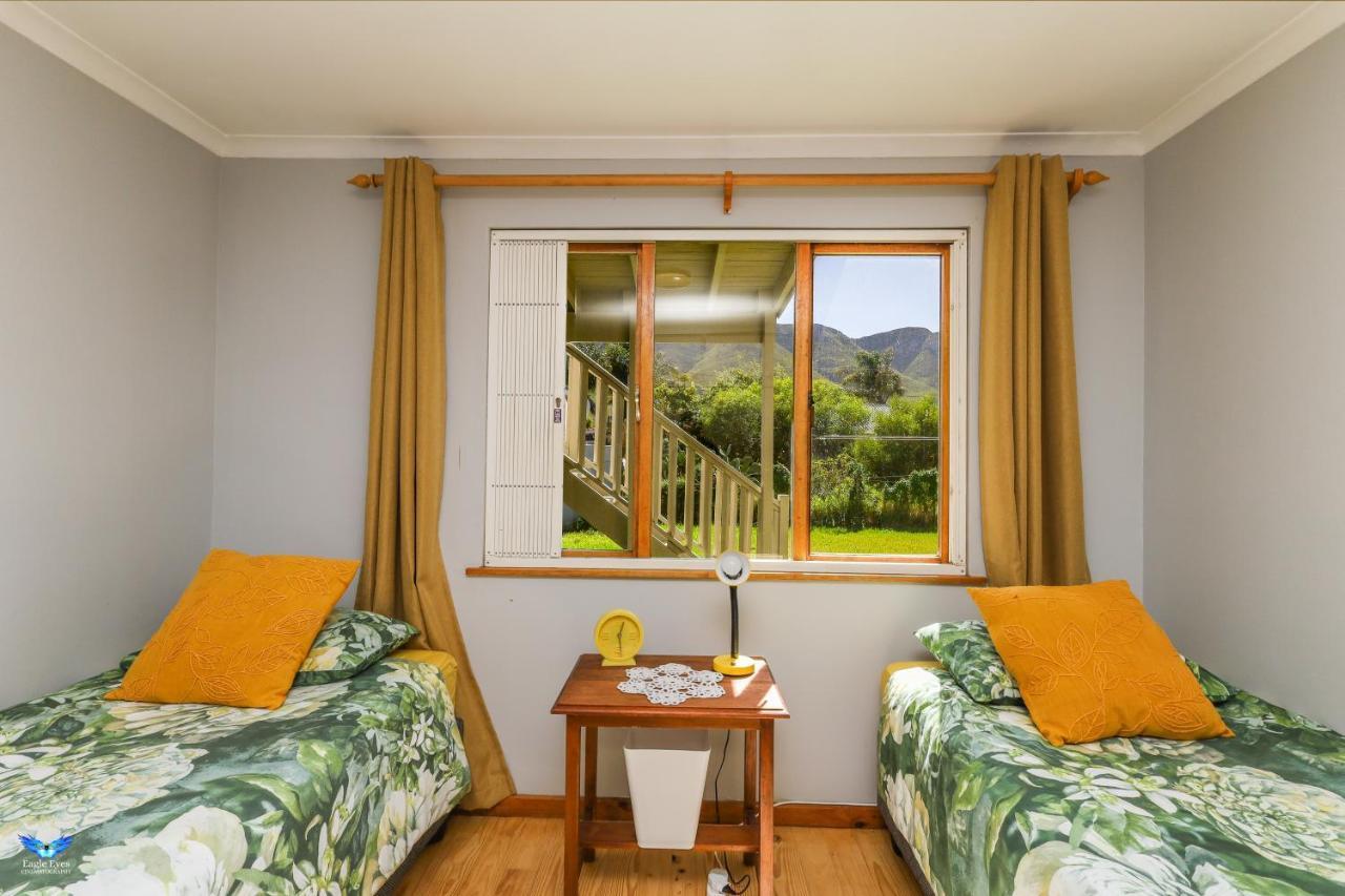 Kanaan - 3 Bedroom Self-Catering Cottage Hermanus Bagian luar foto
