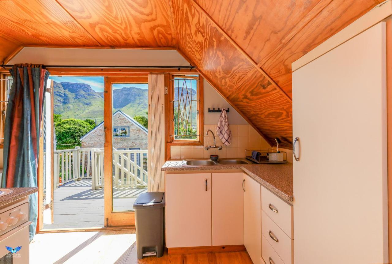 Kanaan - 3 Bedroom Self-Catering Cottage Hermanus Bagian luar foto
