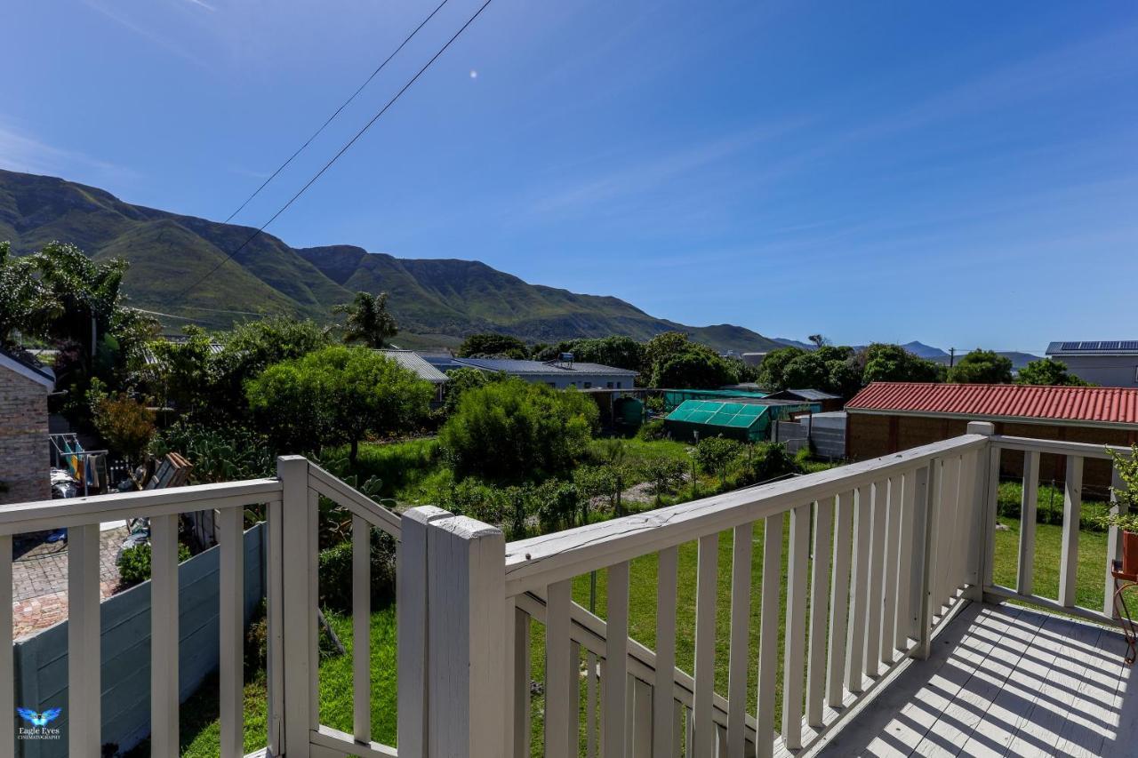 Kanaan - 3 Bedroom Self-Catering Cottage Hermanus Bagian luar foto